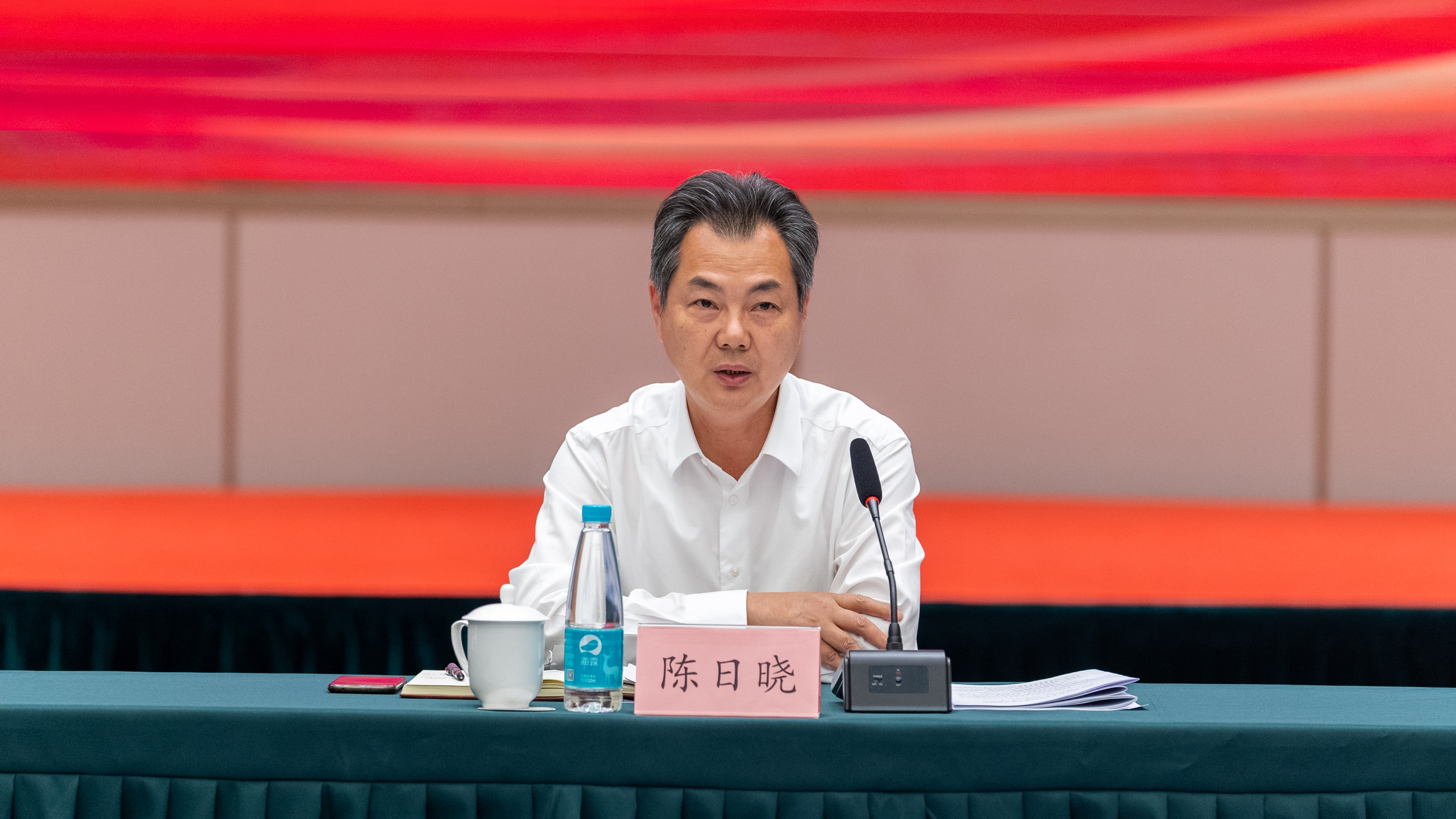 2022年上半年经济形式分析会-42.jpg